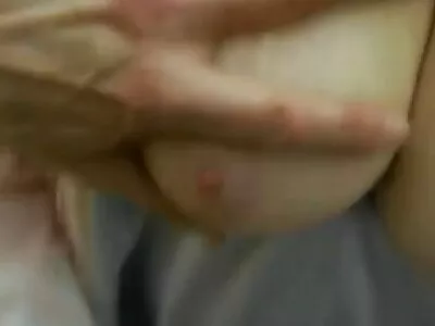 A pénzért folytatott szex a hitelező fantasztikus erős orgazmusával végződik anya porno videok