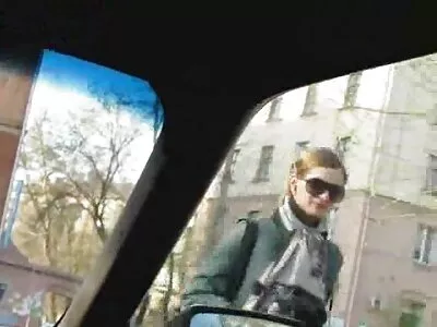 Szőke kicsi popsi és anya fia porno széles szája tele kakas