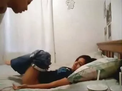 A Pornsztár leszopott anyám előléptetést akar, így testes a menedzserrel
