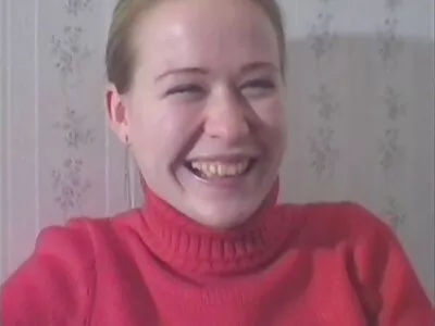 Sötét hajú lány, Gia Paige, anya fia szex videok vastag schlongon lovagol
