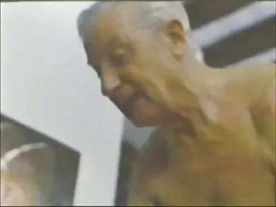 Négy kéjes szőke osztozik egymás anya es fia porno között egy merev fickóval