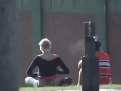 A szőke csajt ingyen anya fia porno vörös sarkúban a busty bombshell uralja