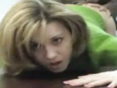 Cali Carter ad egy meleg szopást, mielőtt lovaglás Scott amator csaladi porno Nails nagy fasz