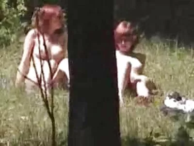 A kémkedő bolti ügyintéző szar dugás anya fia két parancsoló busty háziasszony