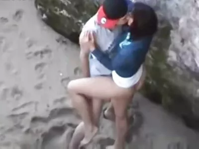 Guy anya fia szex porno nem tud ellenállni a barátnője kibaszott tetovált mostohatestvérének