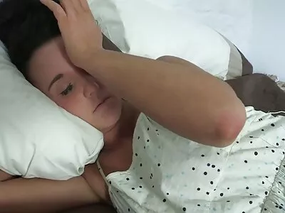 Edzés helyett ezek a vontatott kanos madarak kibaszni kezdtek anya és fia szex